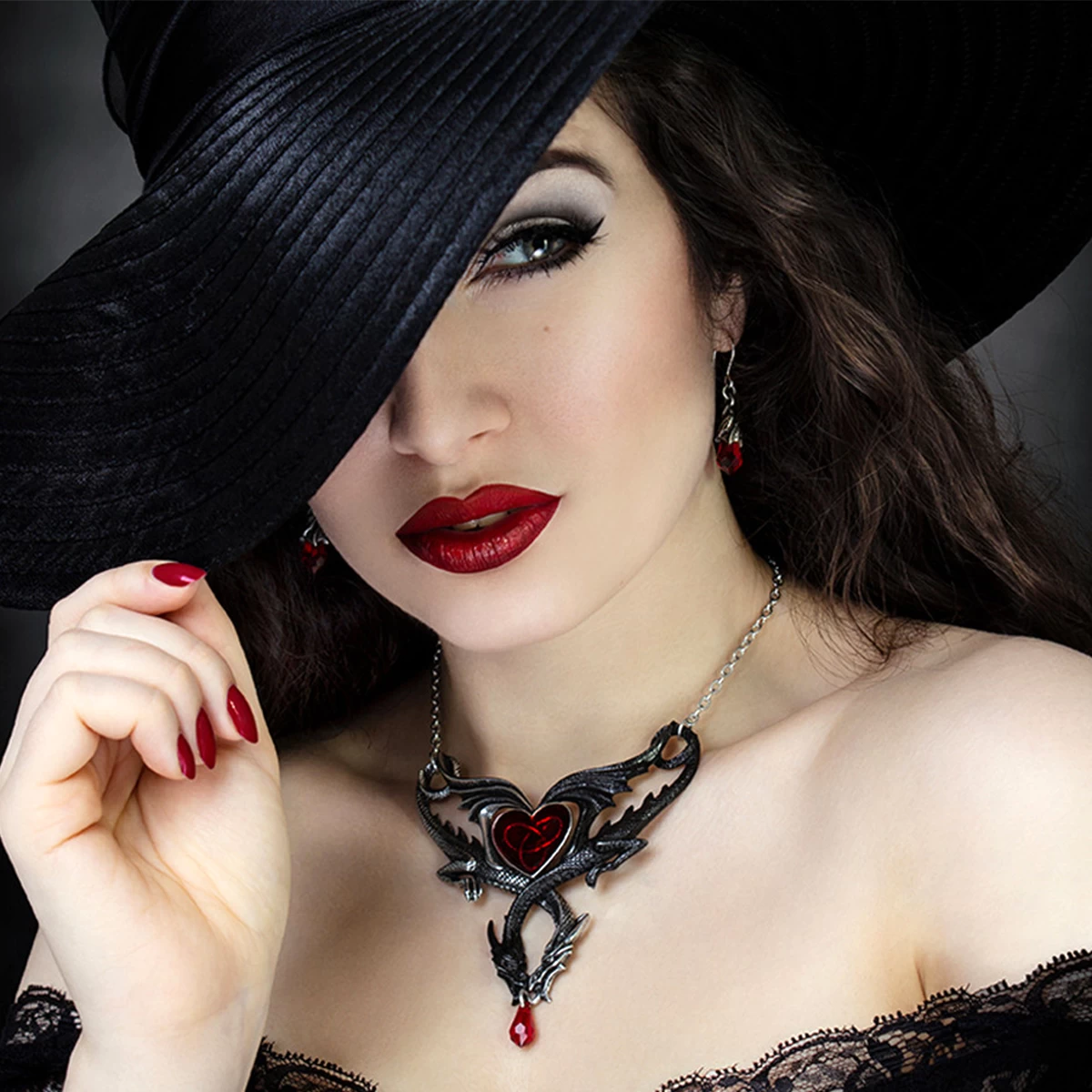 Boucles D'Oreilles 'Empyrean Tear' Rouges 6 Boucles D'Oreilles 'Empyrean Tear' Rouges – Image 4