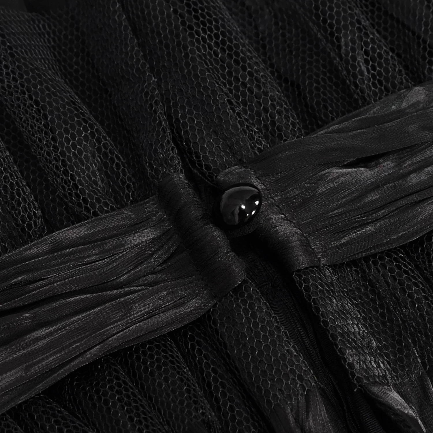 Col Montant Unisexe Plissé Noir 14 Col Montant Unisexe Plissé Noir – Image 12