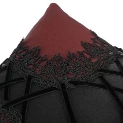 Coussin Gothique 'Cross-Shaped' Bordeaux Et Noir -Magasin De Mode coussin gothique cross shaped bordeaux et noir 7