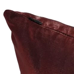 Coussin Gothique 'Cross-Shaped' Bordeaux Et Noir -Magasin De Mode coussin gothique cross shaped bordeaux et noir 8