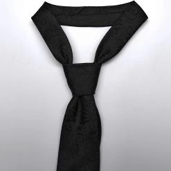 Cravate 'Goth Cross' Noire -Magasin De Mode cravate goth cross noire 8