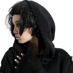 Echarpe à Capuche 'Hellebore' Noire -Magasin De Mode echarpe a capuche hellebore noire 9