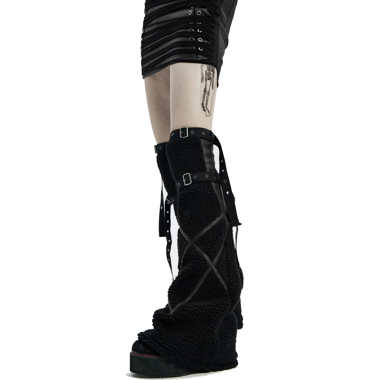 Leg Warmers 'Draconia' Noirs 9 Leg Warmers 'Draconia' Noirs – Image 7