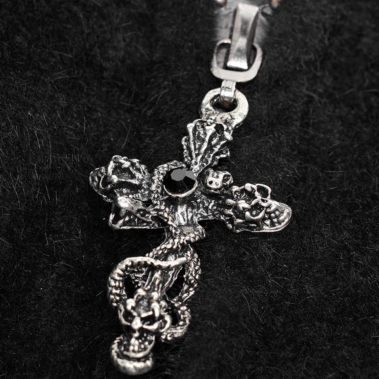 Long Manteau Cape Gothique 'Vampyr' Noir 12 Long Manteau Cape Gothique 'Vampyr' Noir – Image 10