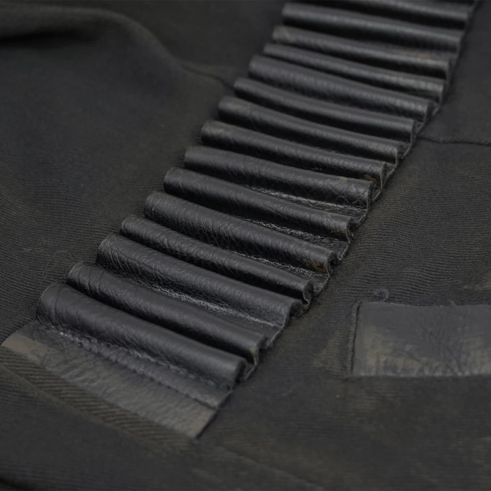 Longue Veste à Capuche 'Creed' Noire 13 Longue Veste à Capuche 'Creed' Noire – Image 11