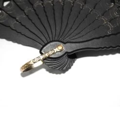 Éventail 'Drocku' Noir Avec Plumes -Magasin De Mode manchettes gothiques flower shaped noires 10