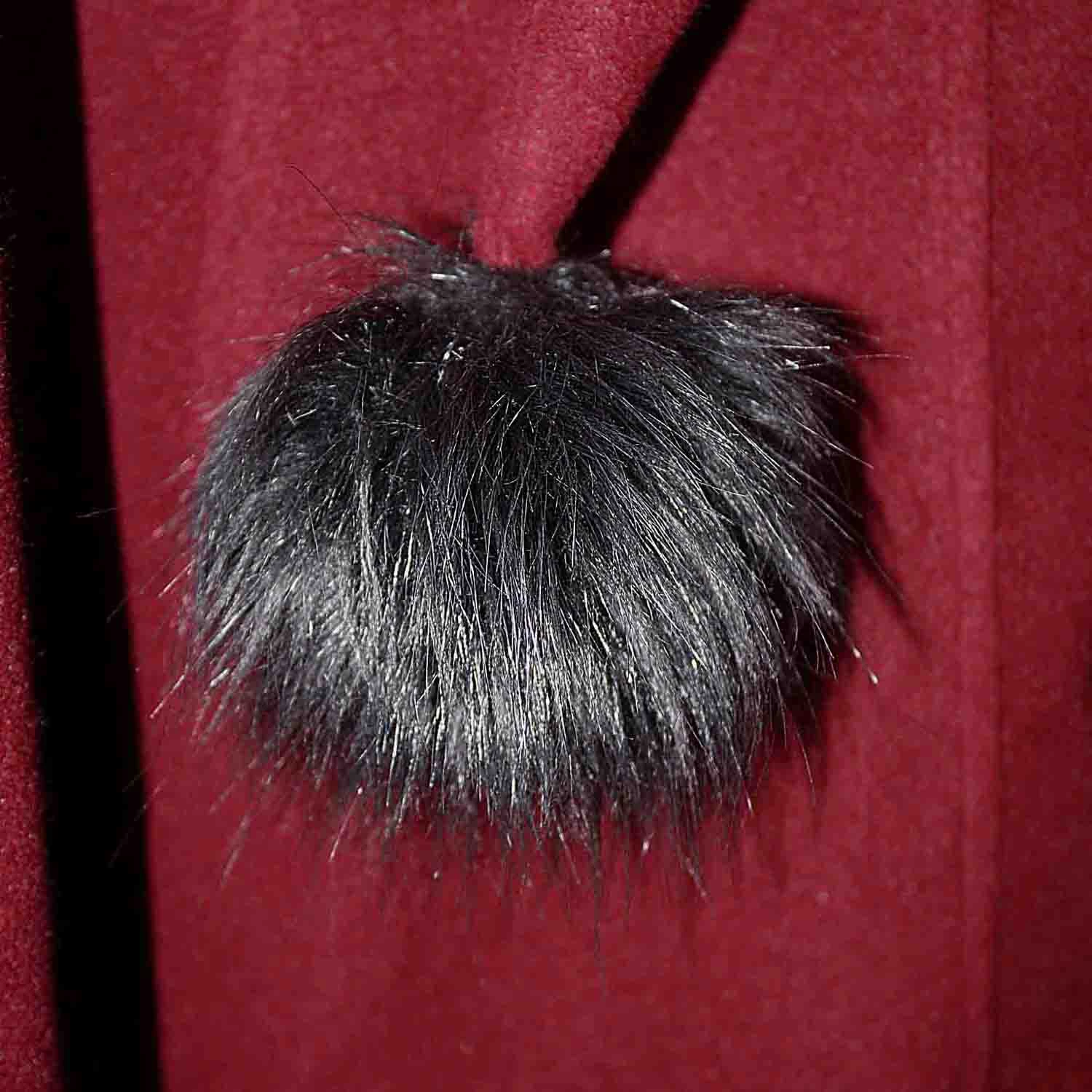 Manteau à Capuche 'Red Frozen' Rouge Et Noir 15 Manteau à Capuche 'Red Frozen' Rouge Et Noir – Image 13