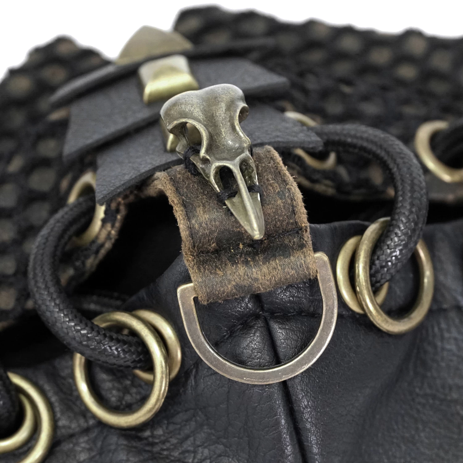 Masque 'Copper Crow' Noir Et Marron 7 Masque 'Copper Crow' Noir Et Marron – Image 5