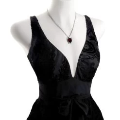 Pendentif 'Cult Of Aset' 7 Pendentif 'Cult Of Aset' -Magasin De Mode pendentif cult of aset 2