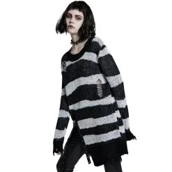 Pull 'Dark Doll' à Rayures Noires Et Blanches 32 Pull 'Dark Doll' à Rayures Noires Et Blanches -Magasin De Mode pull dark doll a rayures noires et blanches 10