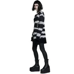 Pull 'Dark Doll' à Rayures Noires Et Blanches 28 Pull 'Dark Doll' à Rayures Noires Et Blanches -Magasin De Mode pull dark doll a rayures noires et blanches 6