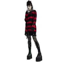Pull 'Dark Doll' à Rayures Rouges Et Noires -Magasin De Mode pull dark doll a rayures rouges et noires 4