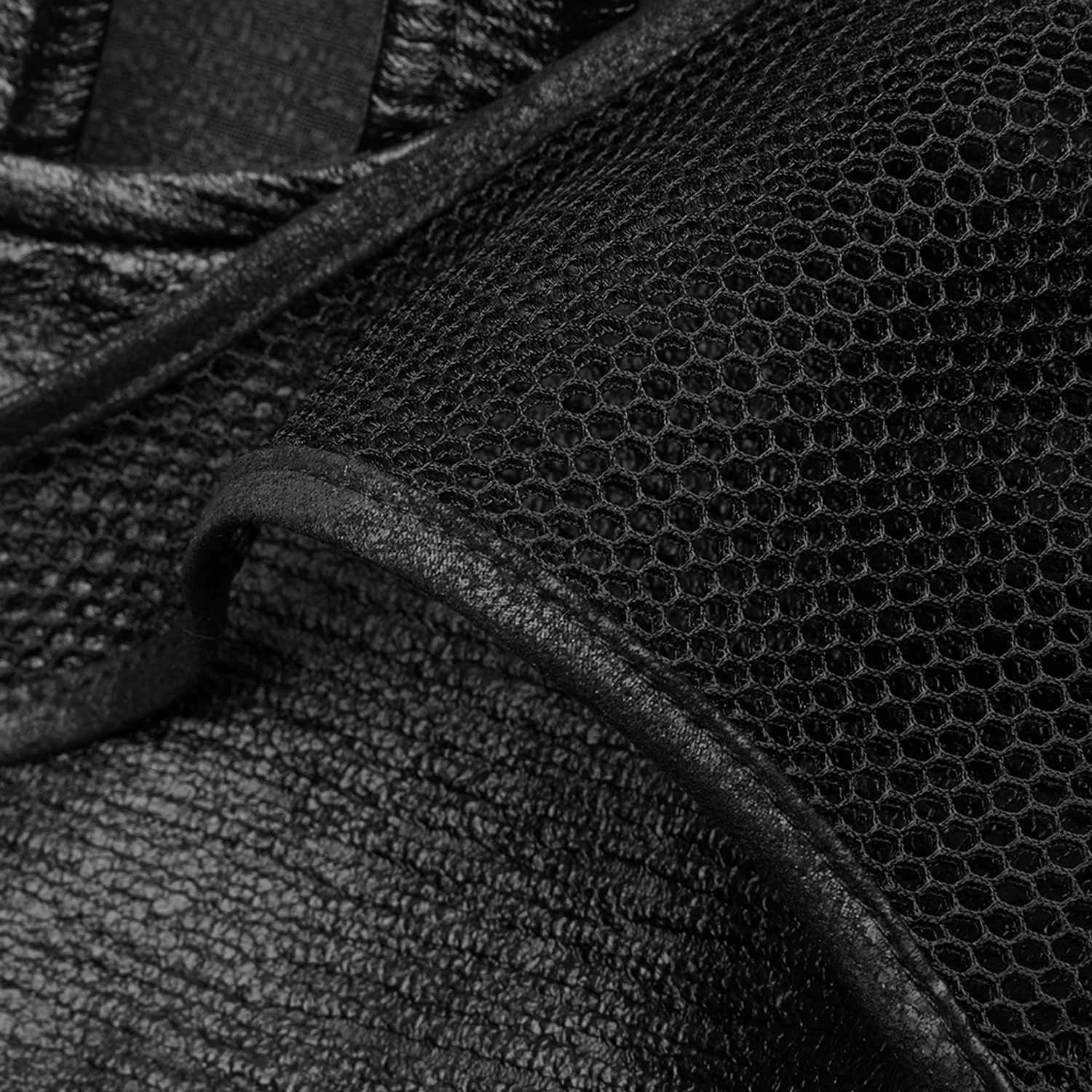 Short 'Furiosa' Noir 17 Short 'Furiosa' Noir – Image 15