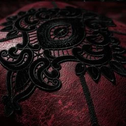 Taie D'Oreiller Décorative 'Gothic Cozy' Rouge -Magasin De Mode taie d oreiller decorative gothic cozy rouge 5